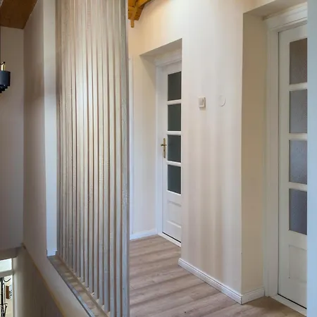 Revfueloep Panorama Kuria