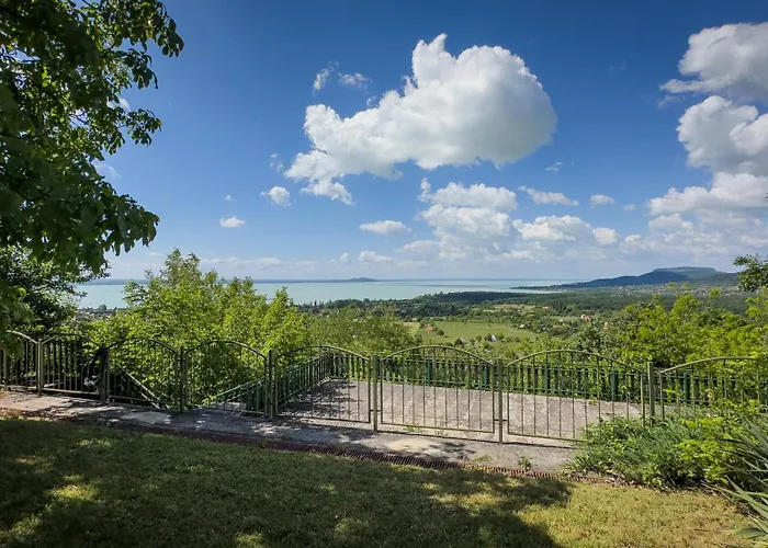 Apartman Révfülöp Panoráma Kúria *