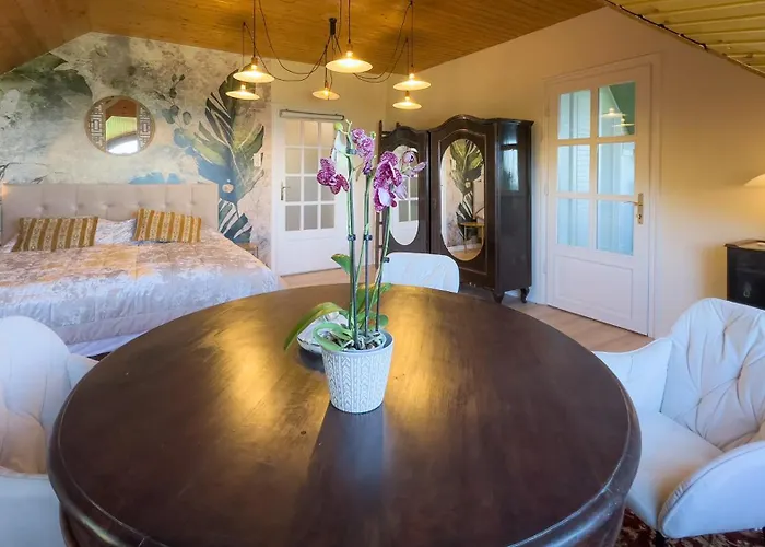 Révfülöp Panoráma Kúria Apartamento Kovagoors