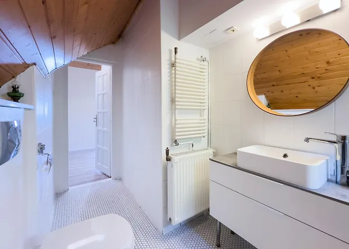 Апартаменты Revfueloep Panorama Kuria