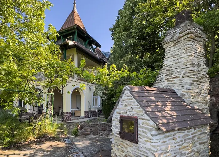 Апартаменты Revfueloep Panorama Kuria Kovagoors